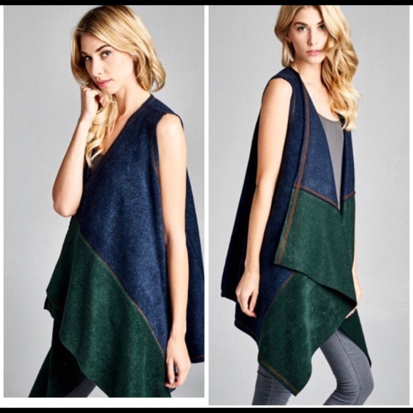 Fashion BohoLoco Jackets & Blazers - LAST CHANCENavy & Green Color Block Fleece Vest